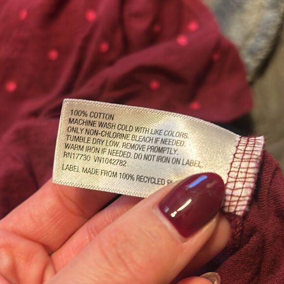 A New Day Berry Colored Polka Dot Short Sleeve Tee L - Picture 5 of 5